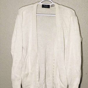 white pull over cardigan